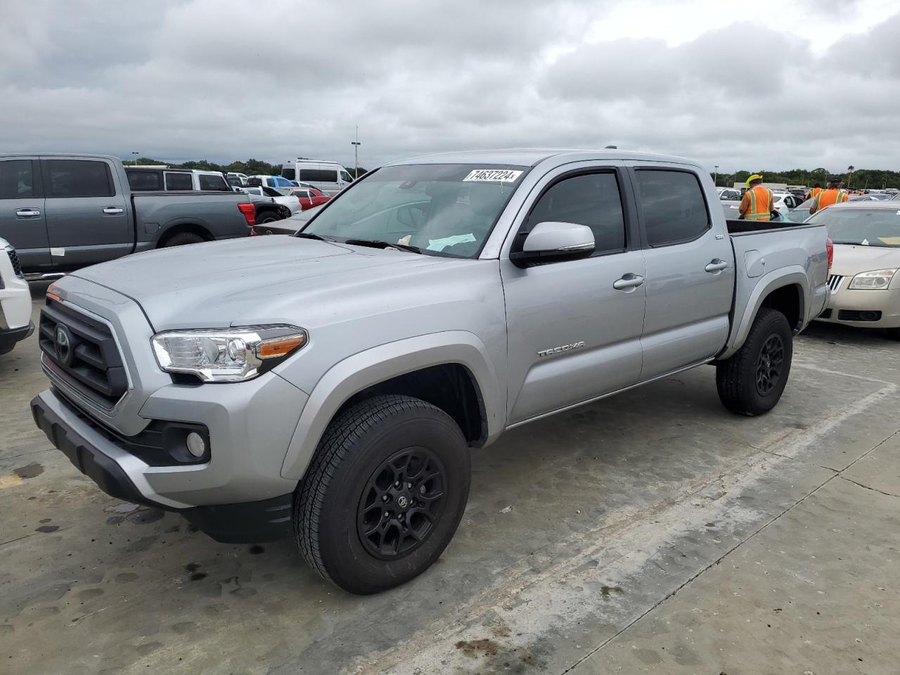TOYOTA TACOMA DOU 2022