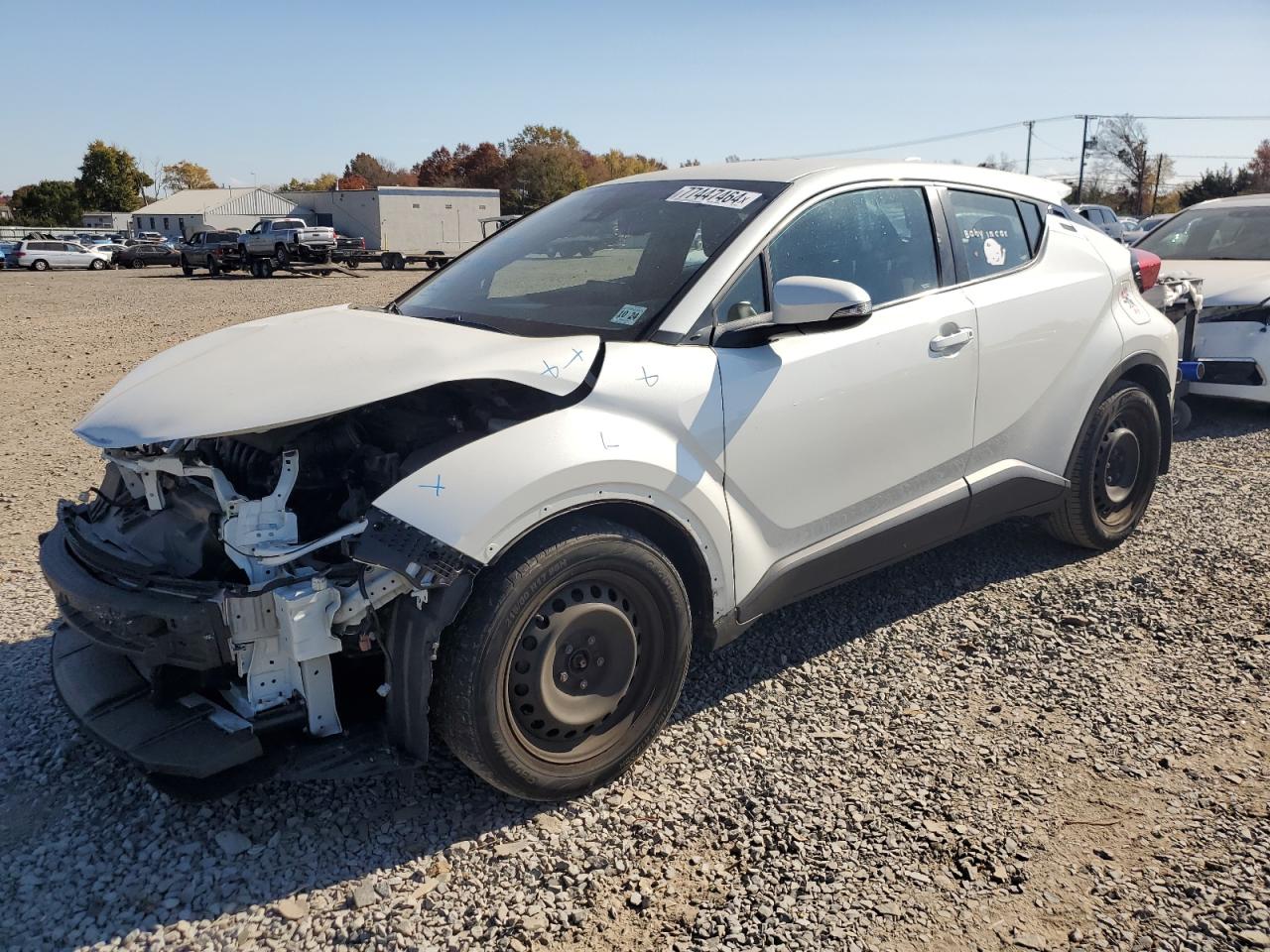 TOYOTA C-HR XLE 2019