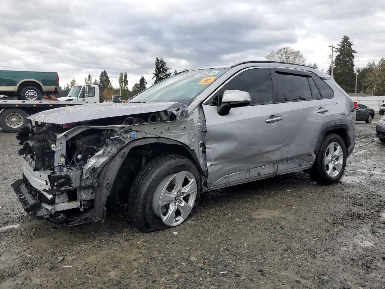 TOYOTA RAV4 LE 2020