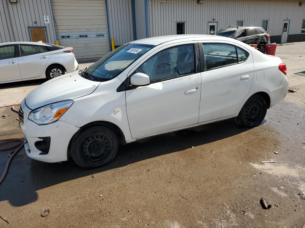 MITSUBISHI MIRAGE G4 2017