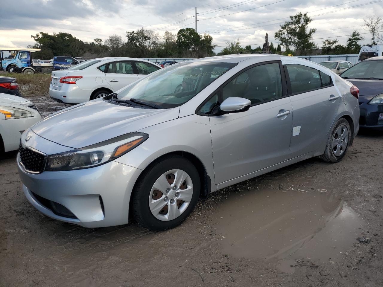 KIA FORTE LX 2017