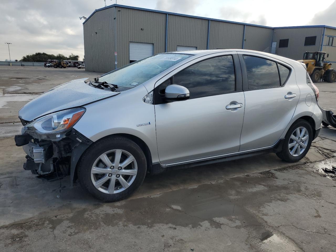 TOYOTA PRIUS C 2017
