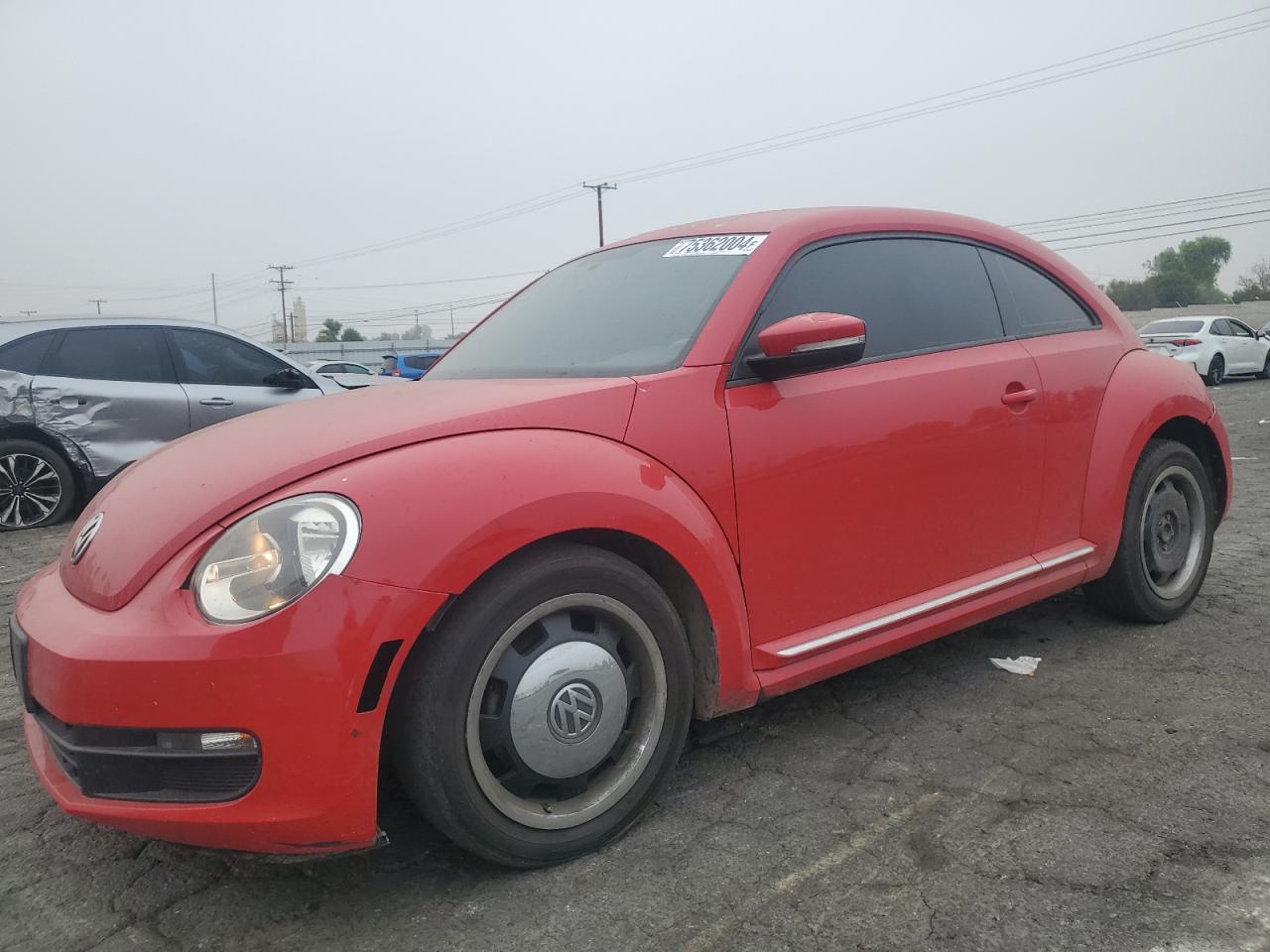 VOLKSWAGEN BEETLE 2012
