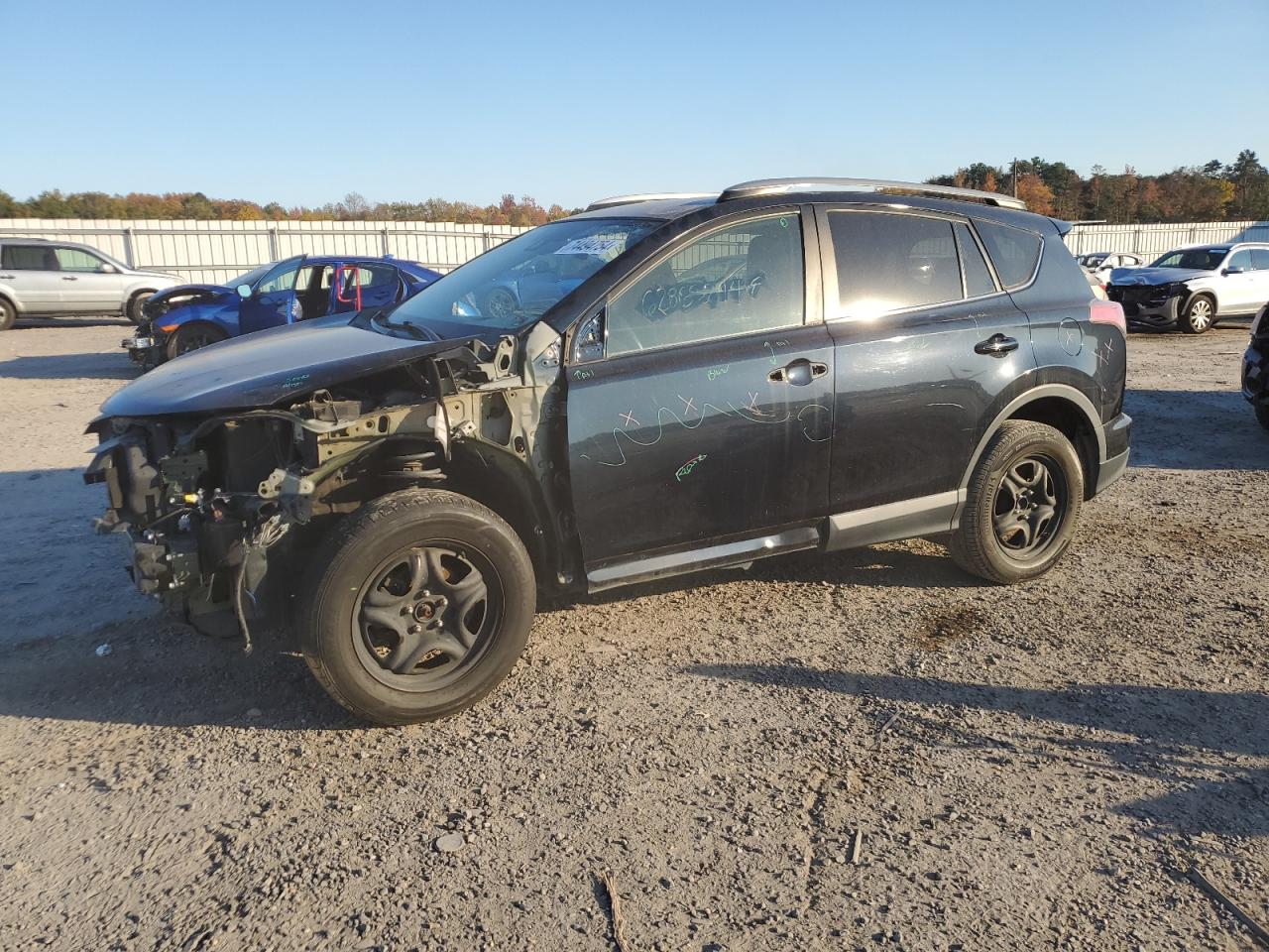 TOYOTA RAV4 LE 2017