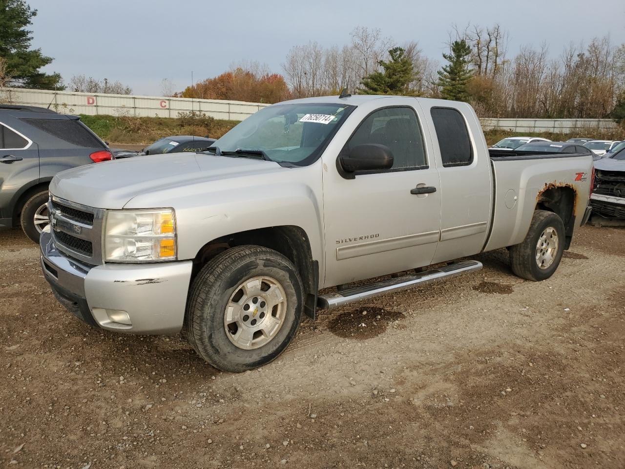 CHEVROLET SILVERADO 2011