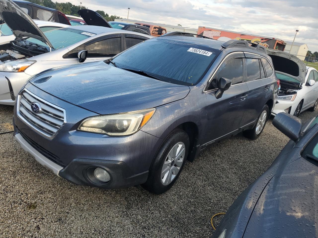SUBARU OUTBACK 2. 2015