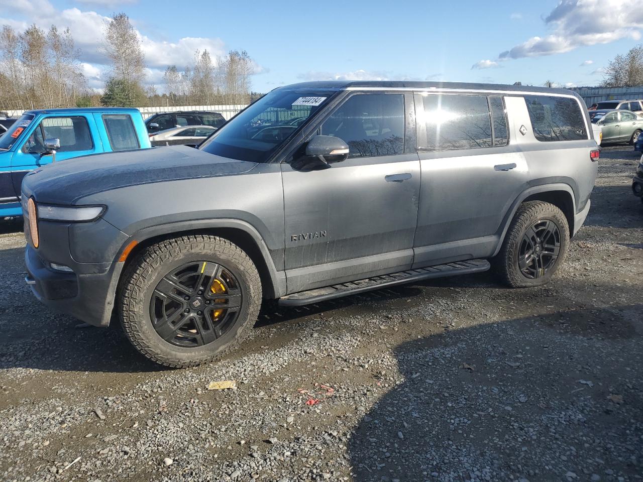 RIVIAN R1S LAUNCH 2022