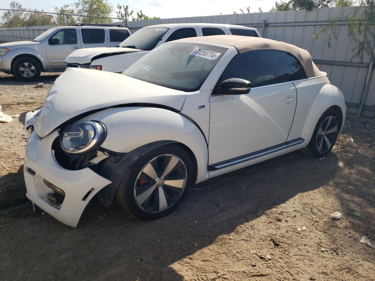 VOLKSWAGEN BEETLE TUR 2014