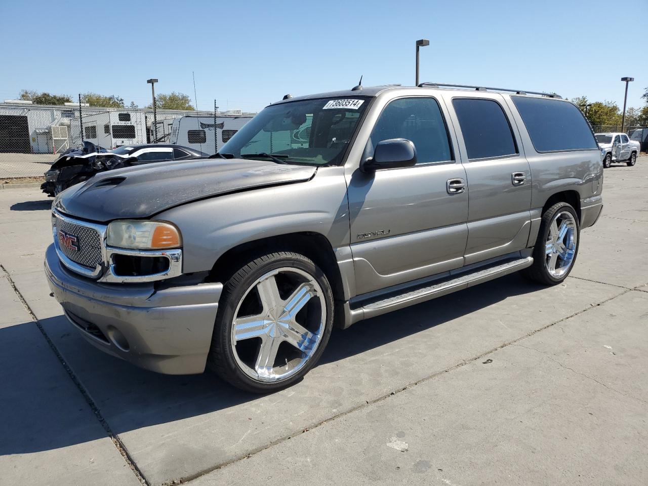 GMC YUKON XL D 2005