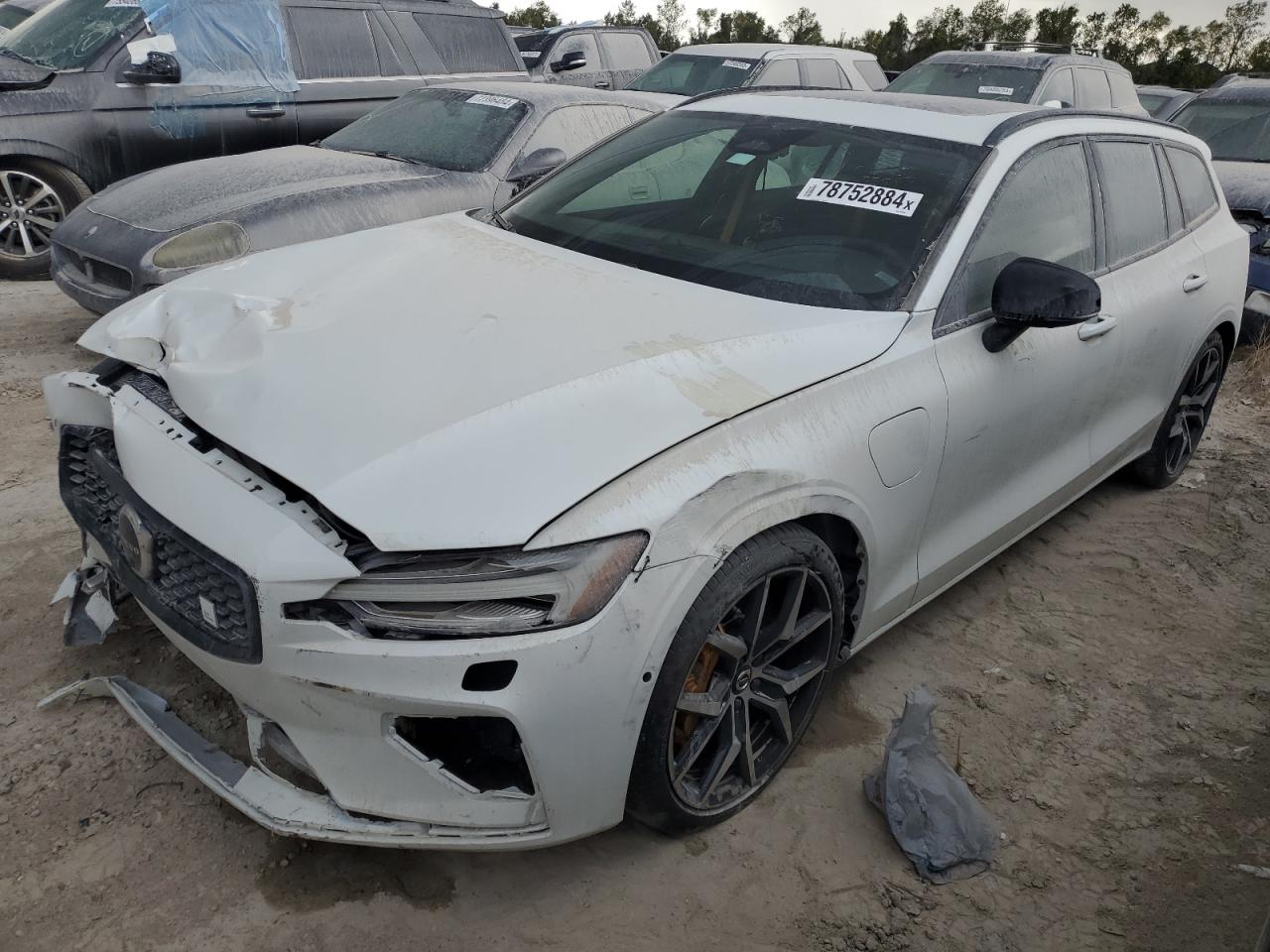 VOLVO V60 POLEST 2023