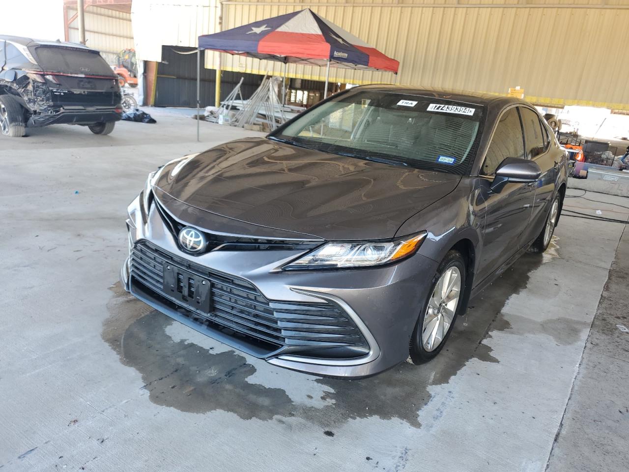 TOYOTA CAMRY LE 2023