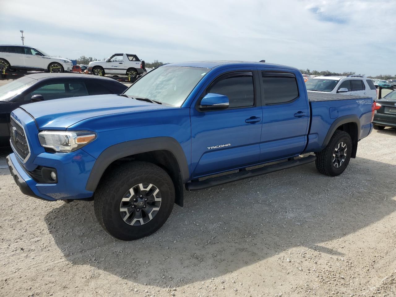 TOYOTA TACOMA DOU 2018