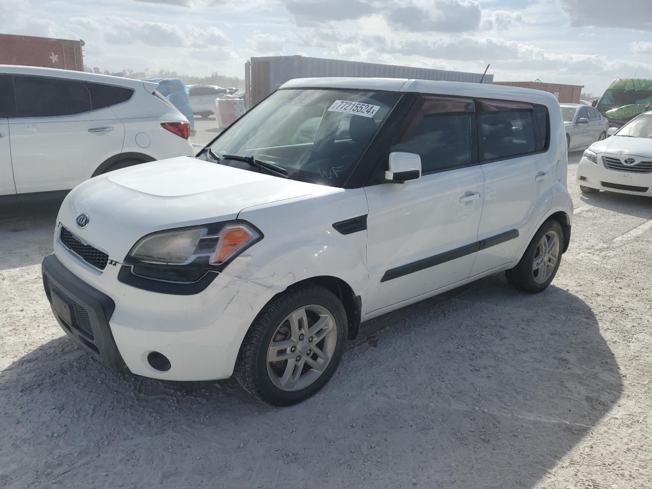 KIA SOUL + 2011