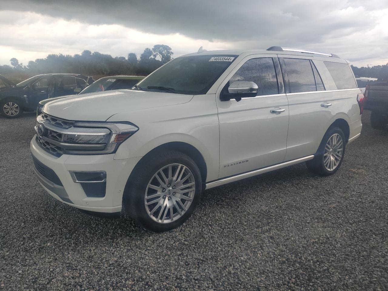 FORD EXPEDITION 2024