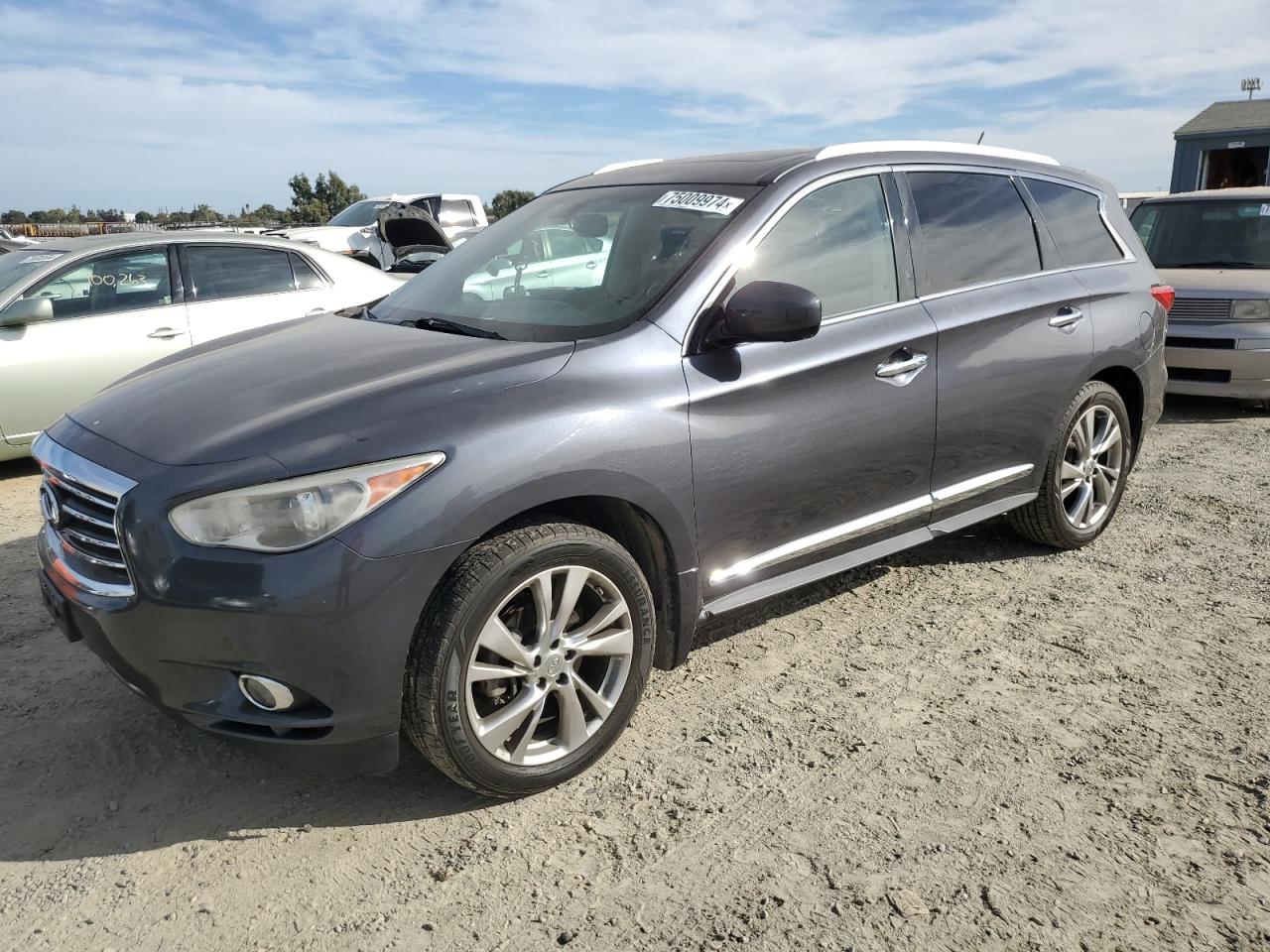 INFINITI JX35 2013