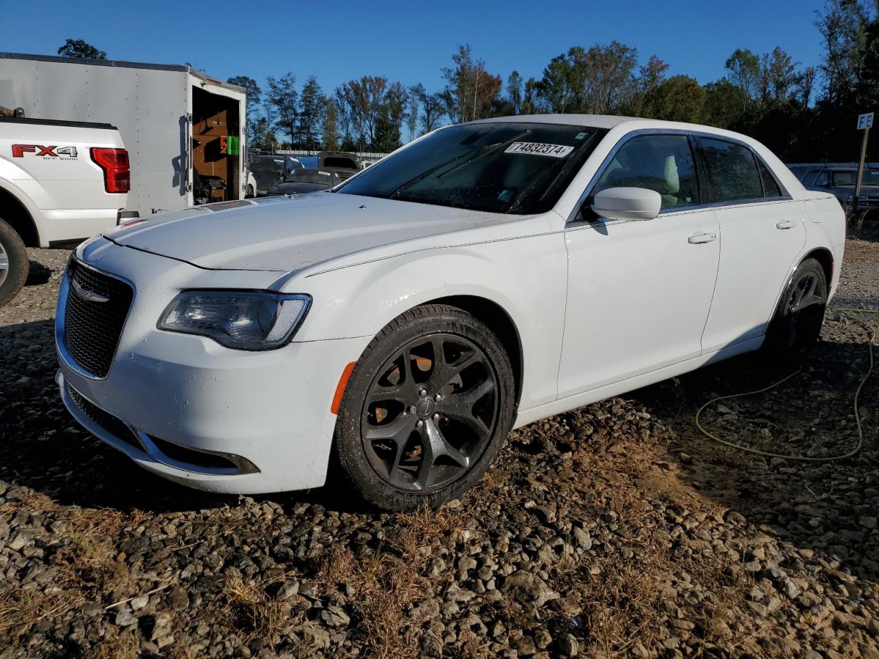 CHRYSLER 300 TOURIN 2018