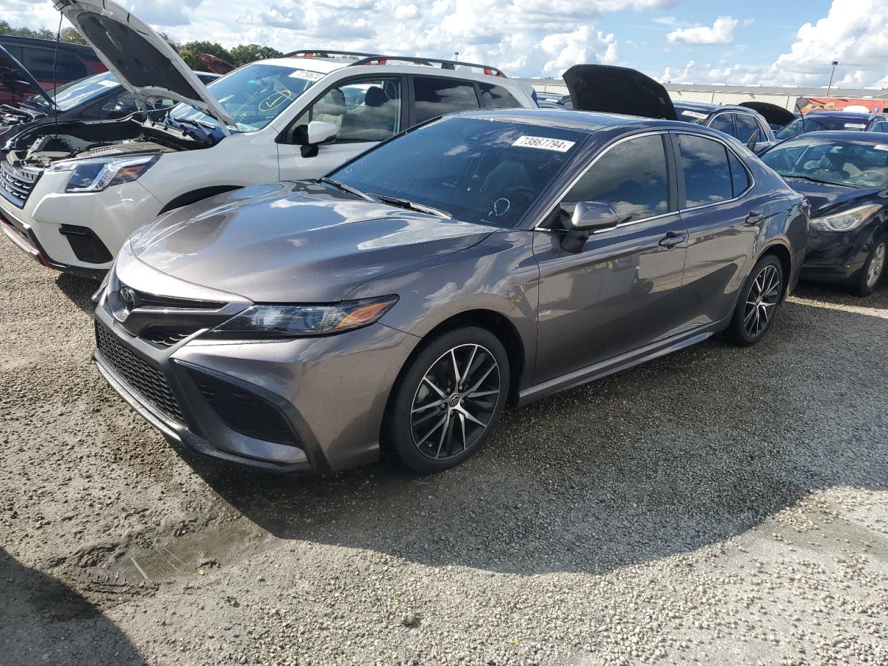 TOYOTA CAMRY SE N 2024