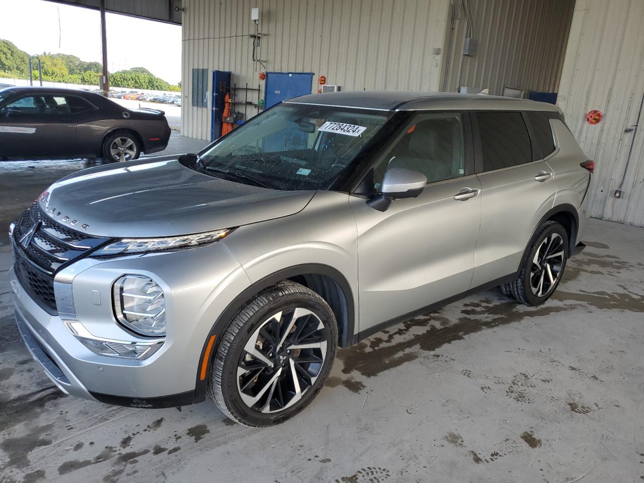 MITSUBISHI OUTLANDER 2023