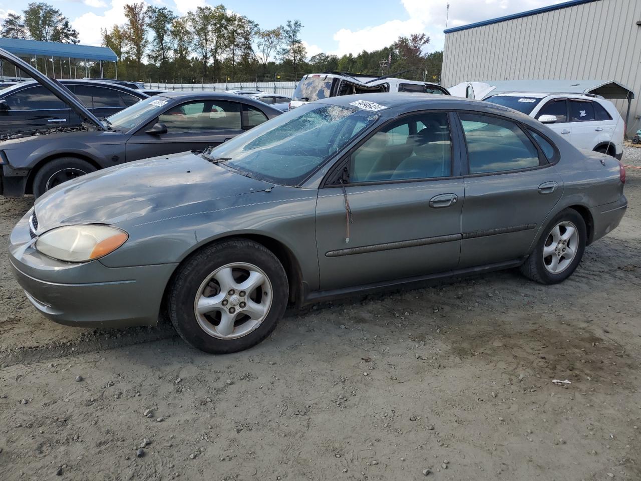 FORD TAURUS SE 2001