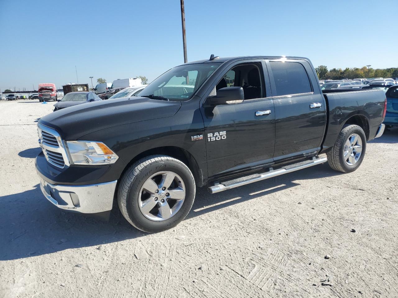 RAM 1500 SLT 2017