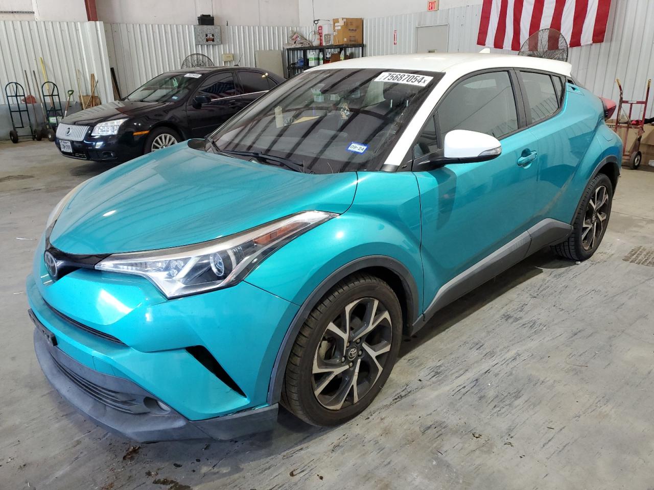 TOYOTA C-HR XLE 2018