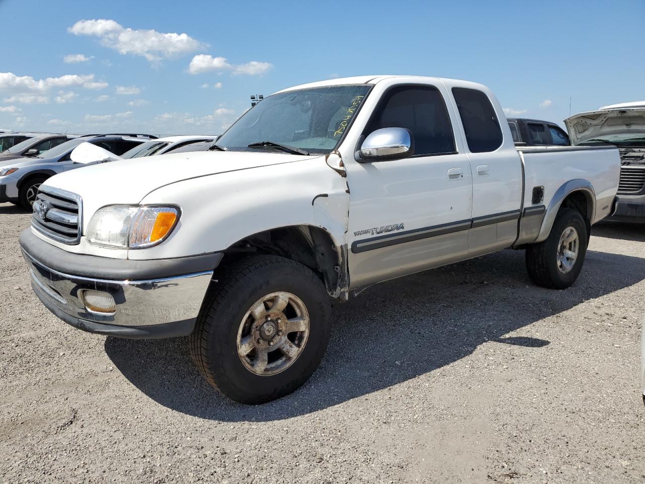 TOYOTA TUNDRA ACC 2000