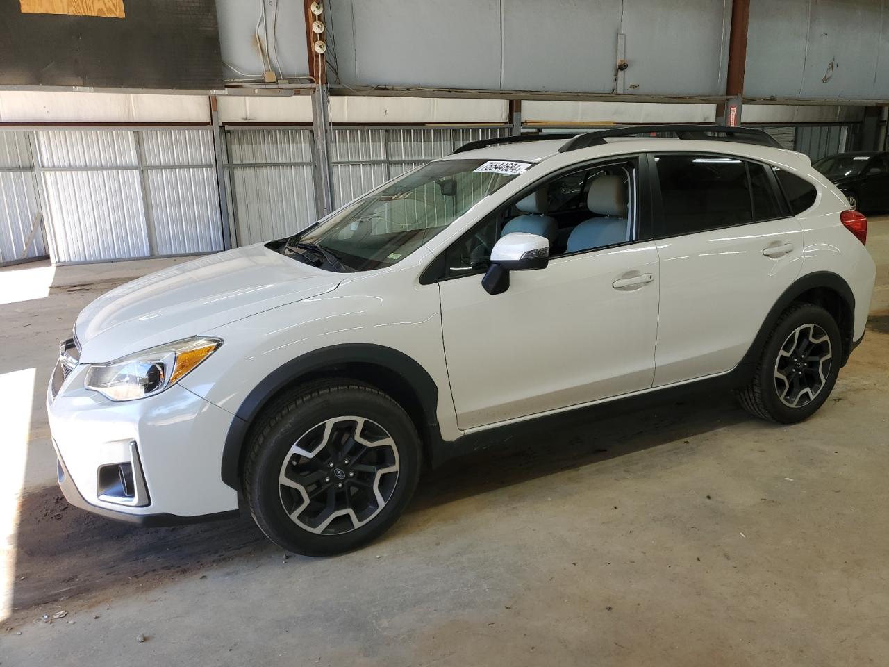SUBARU CROSSTREK 2016