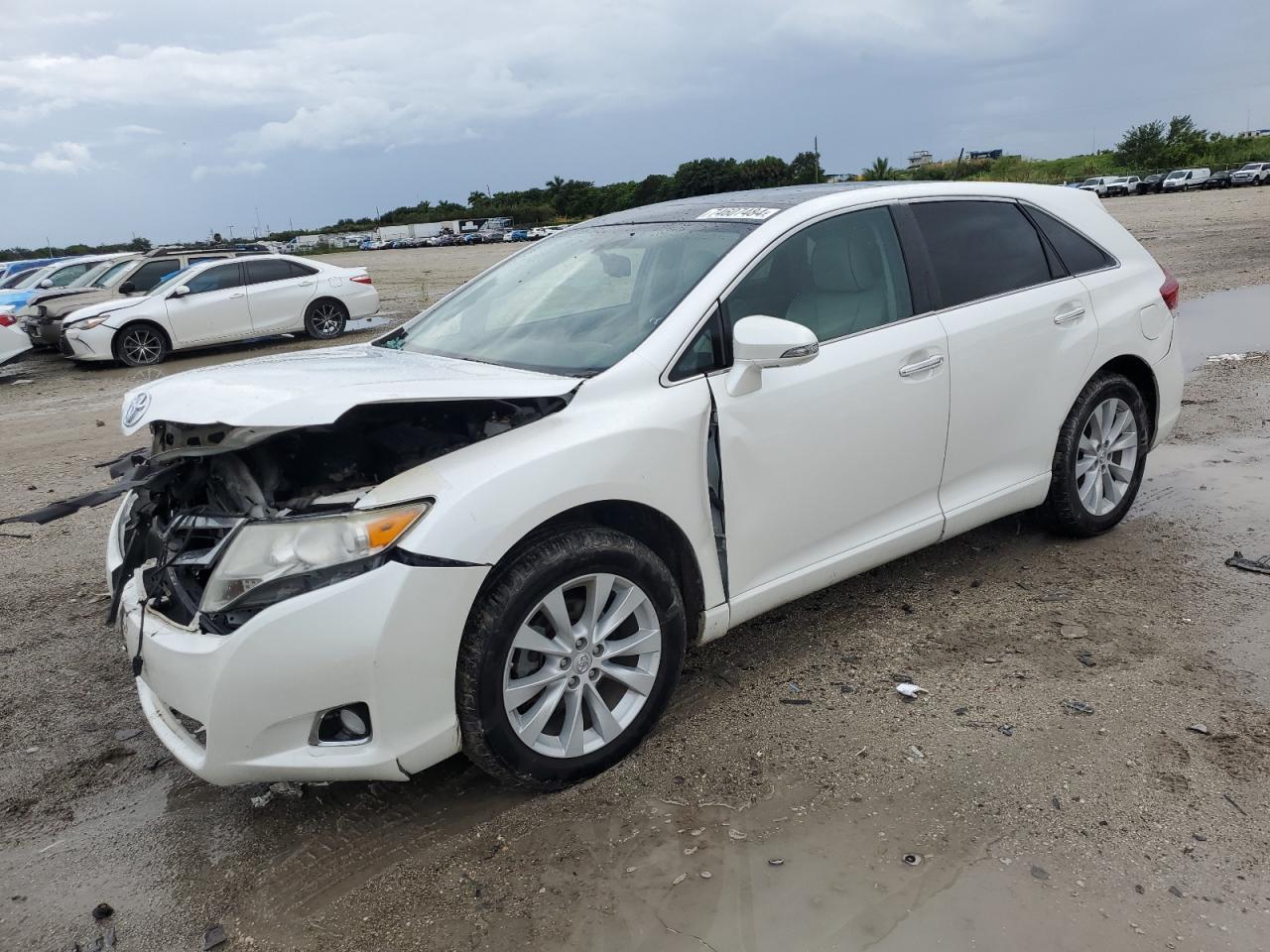 TOYOTA VENZA 2015