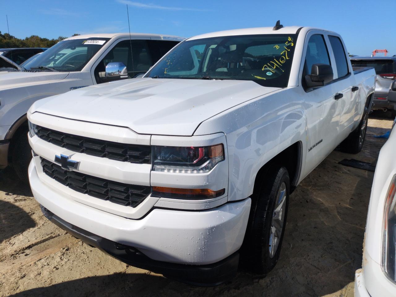 CHEVROLET SILVERADO 2018