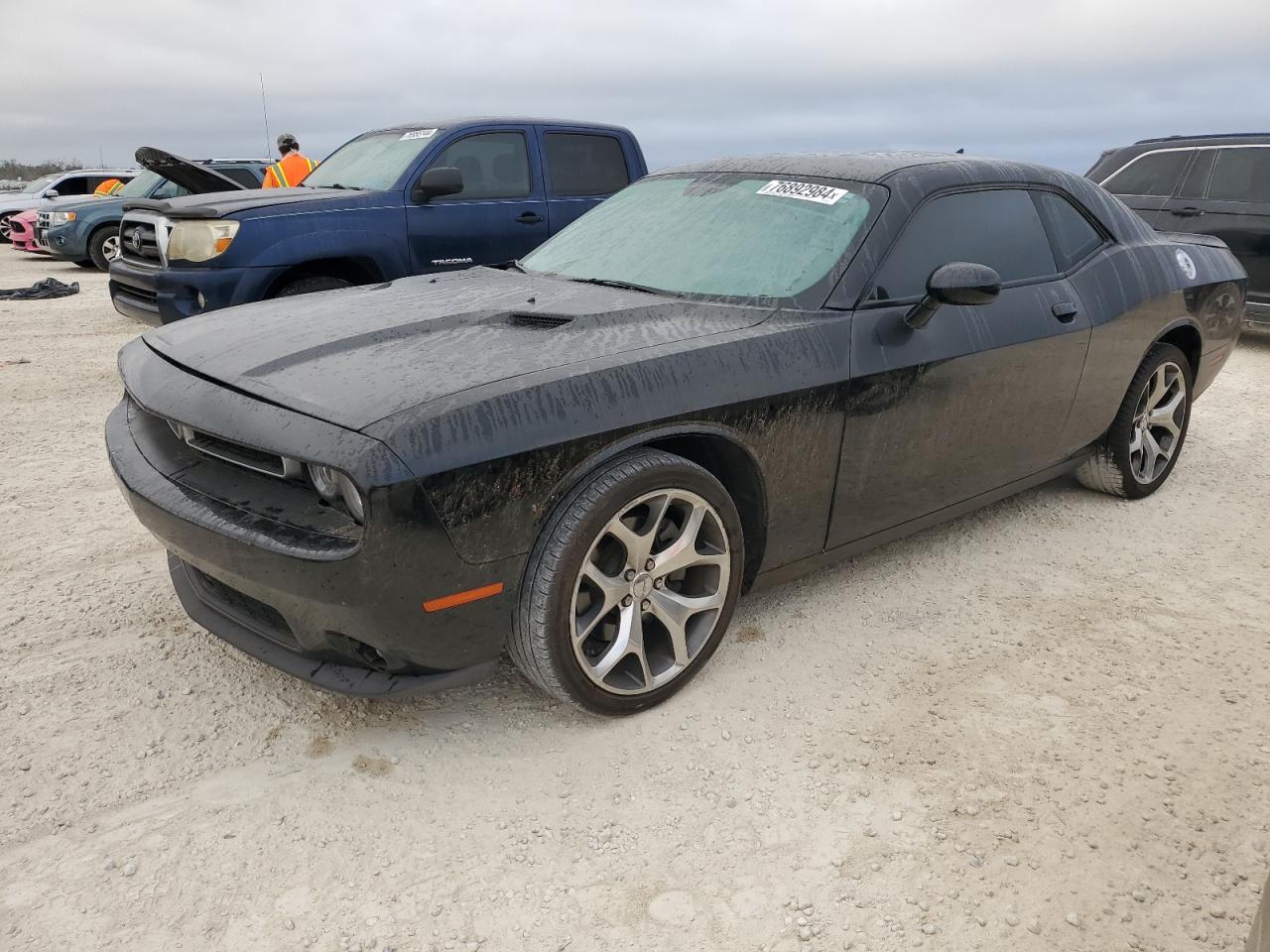 DODGE CHALLENGER 2015