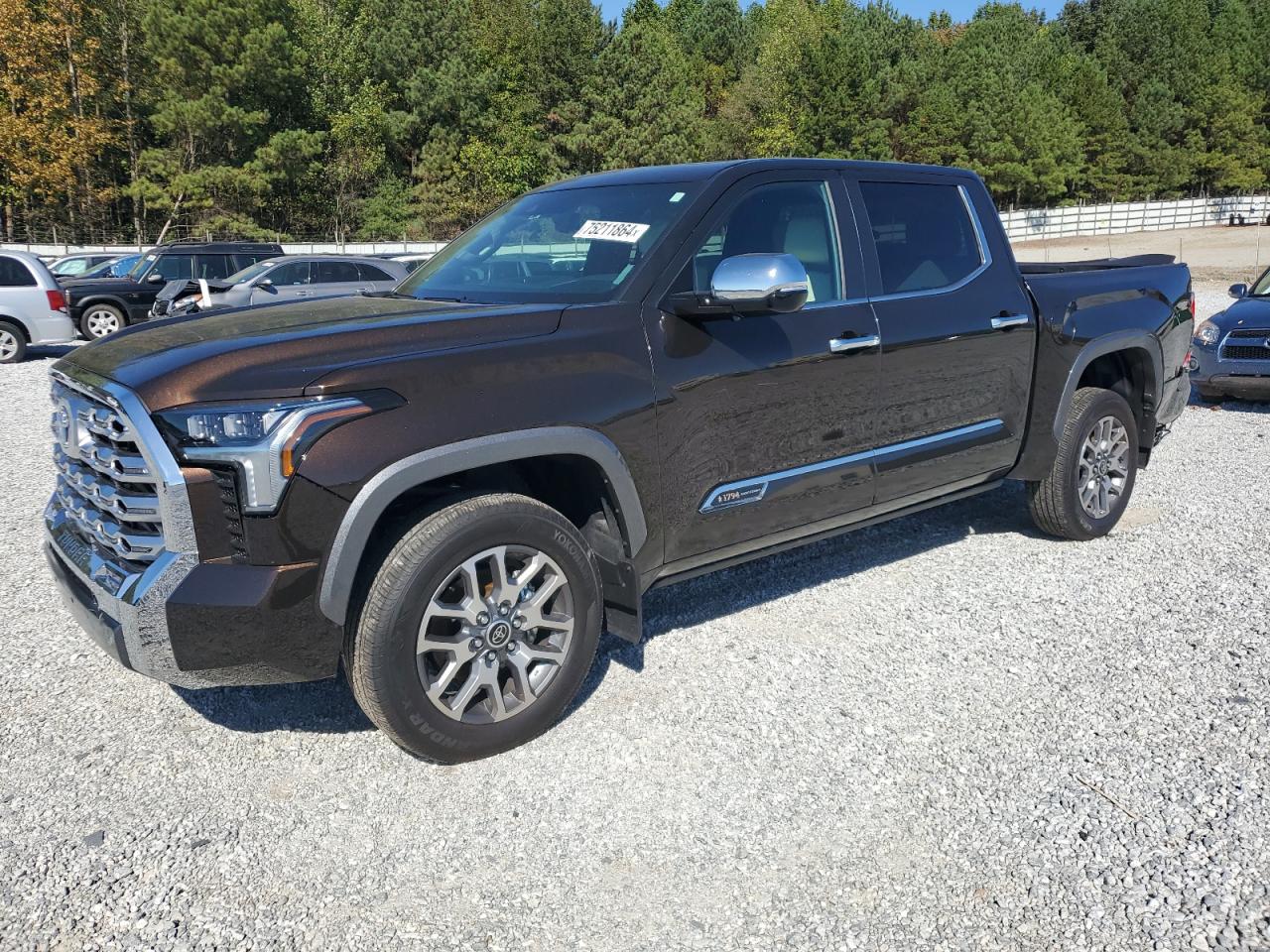 TOYOTA TUNDRA CRE 2024