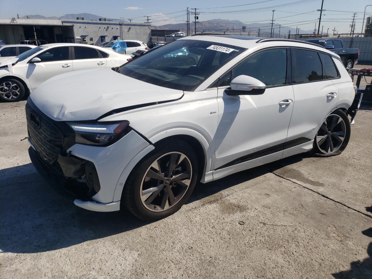 AUDI Q4 E-TRON 2024