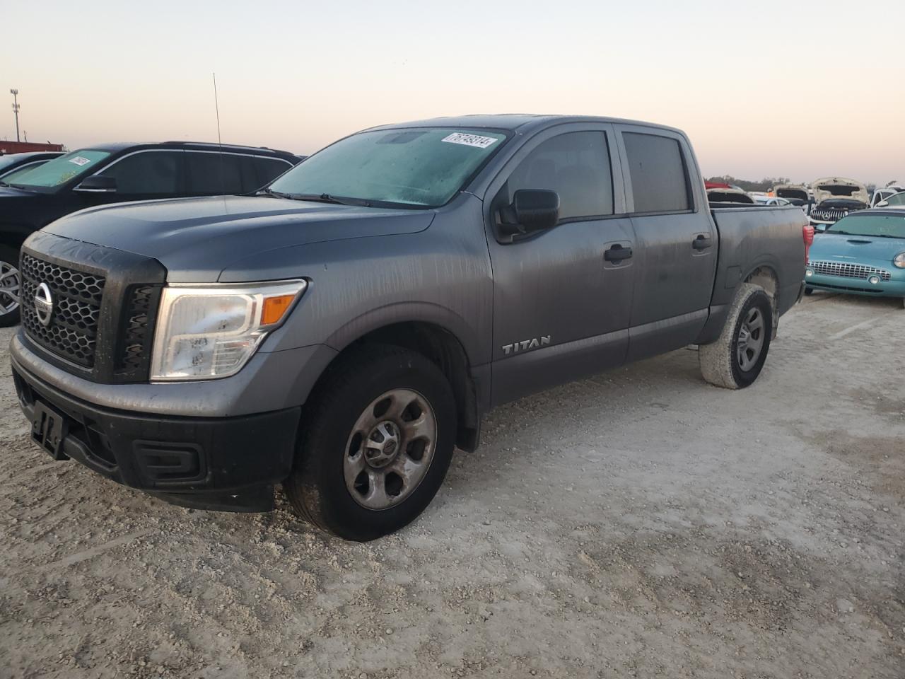 NISSAN TITAN S 2017