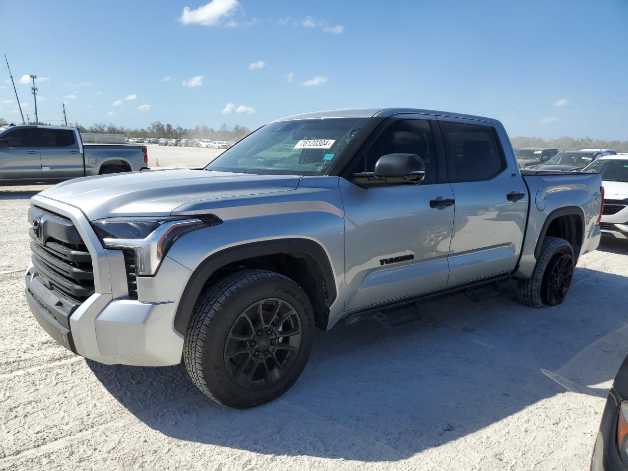 TOYOTA TUNDRA CRE 2024