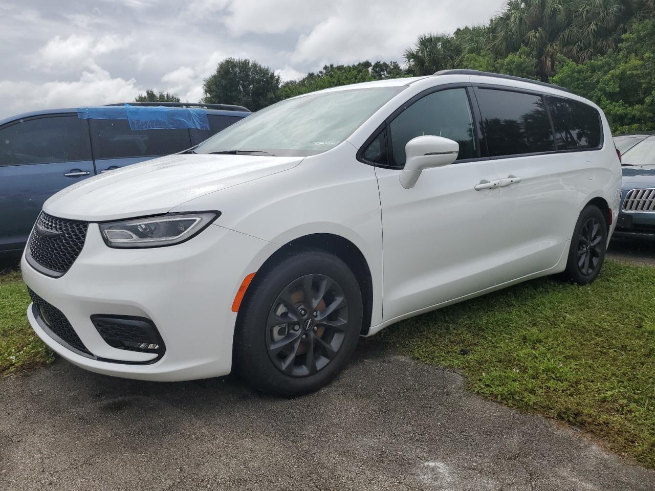 CHRYSLER PACIFICA T 2021