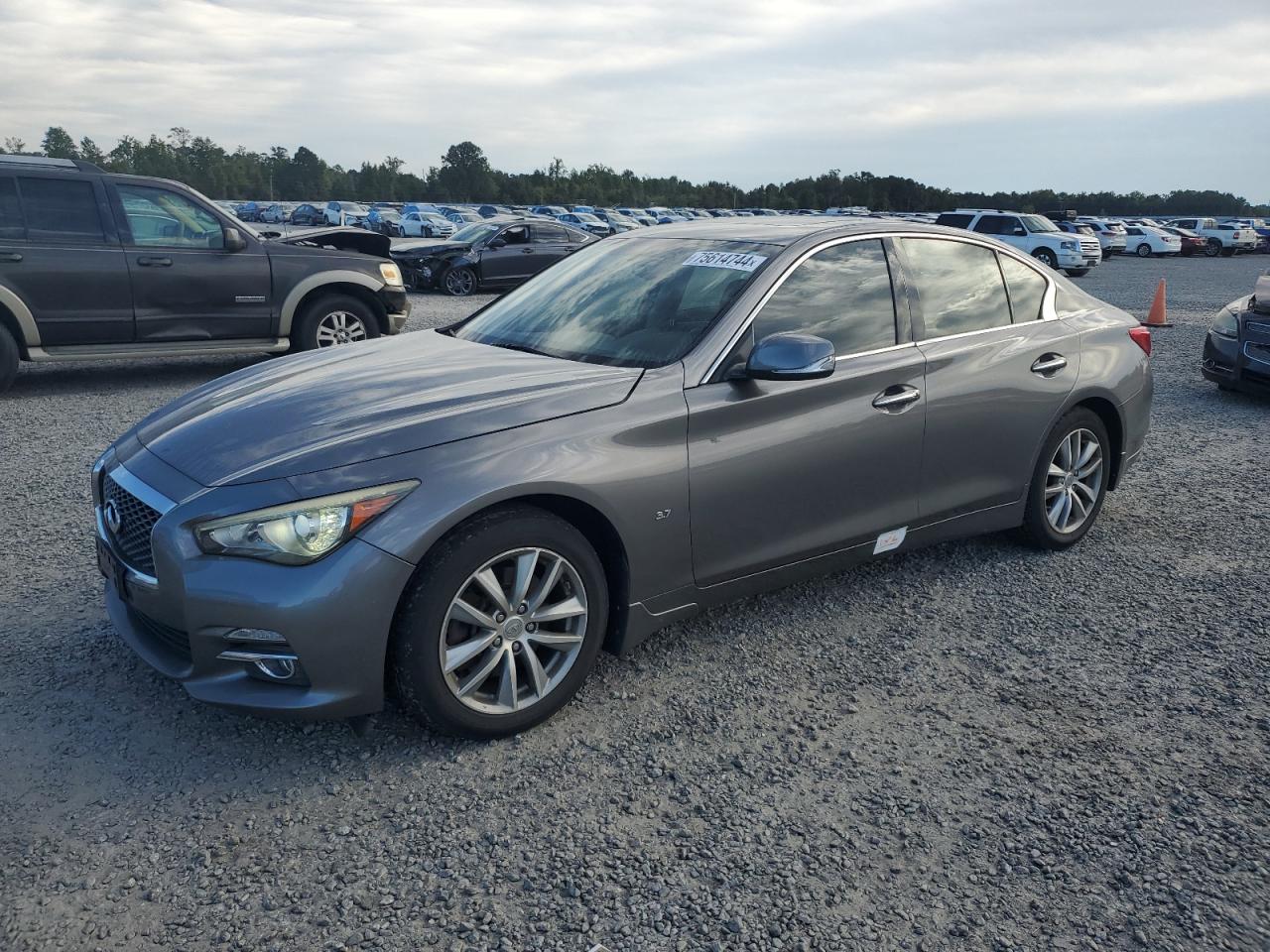 INFINITI Q50 BASE 2015