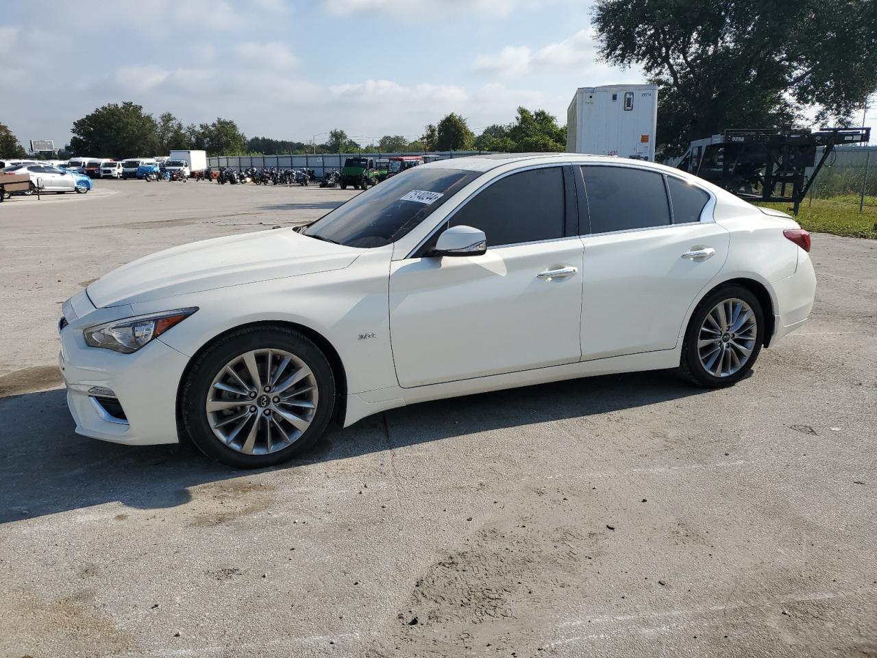 INFINITI Q50 LUXE 2019
