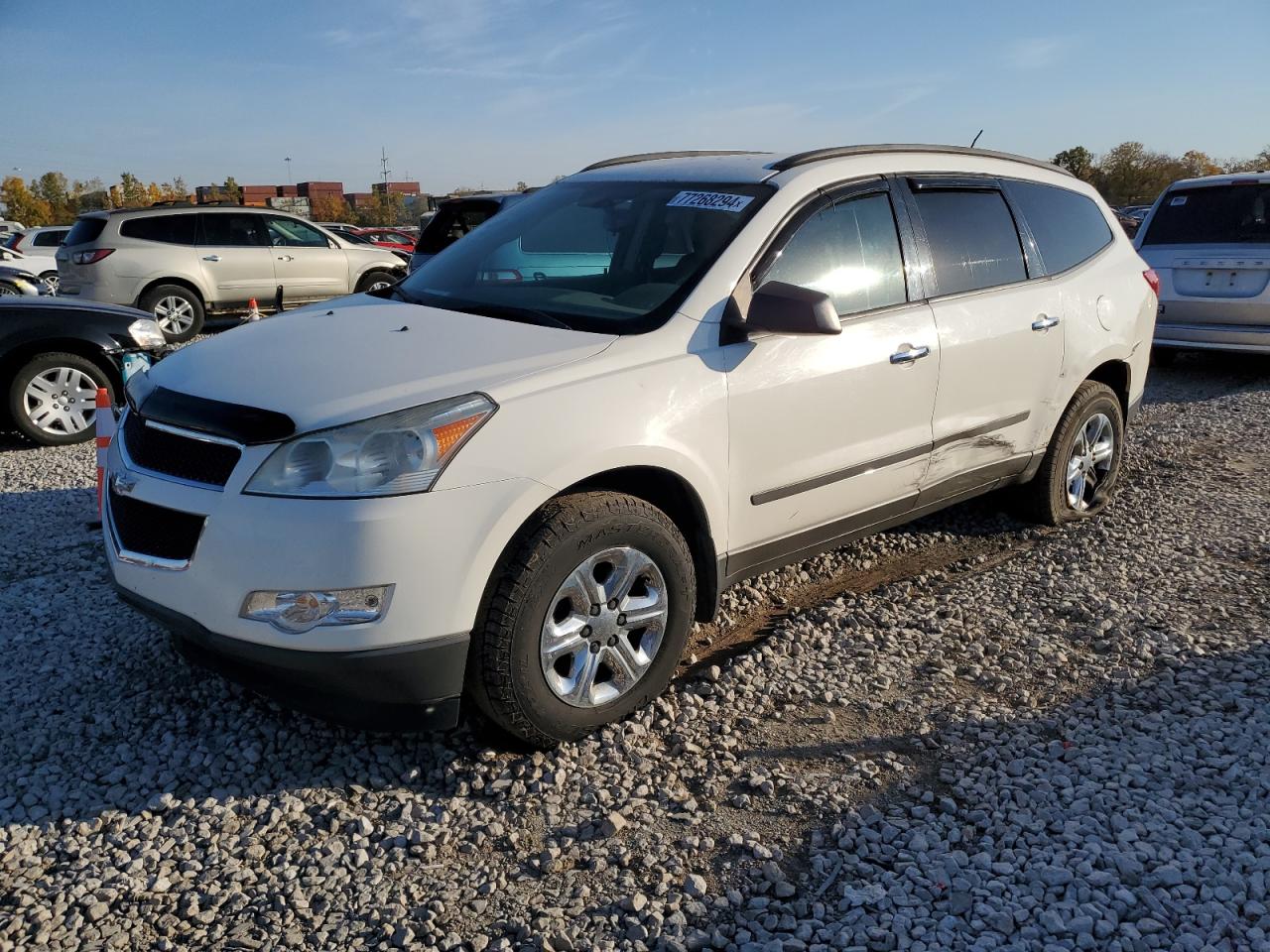 CHEVROLET TRAVERSE 2011