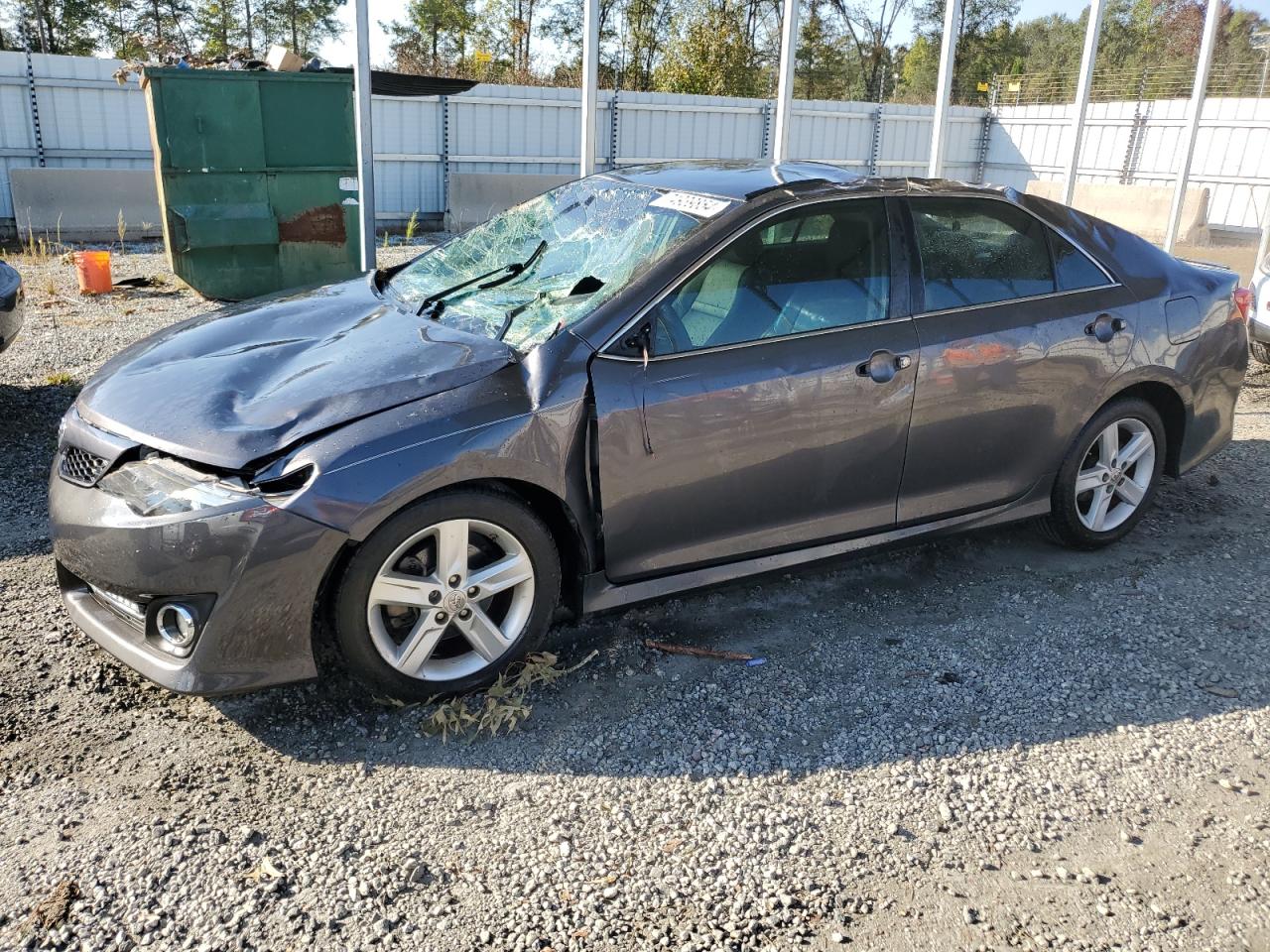 TOYOTA CAMRY BASE 2012