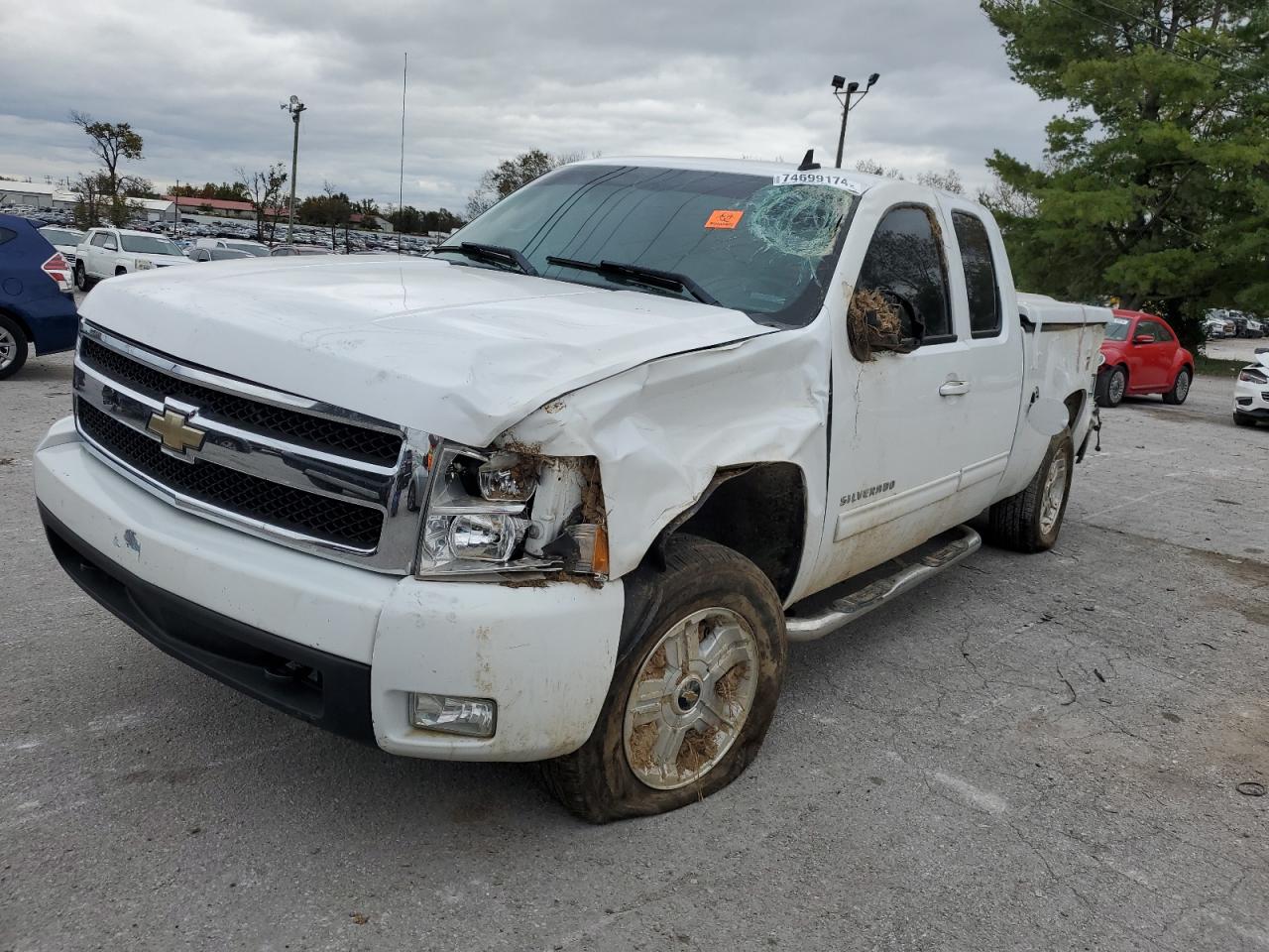 CHEVROLET SILVERADO 2011