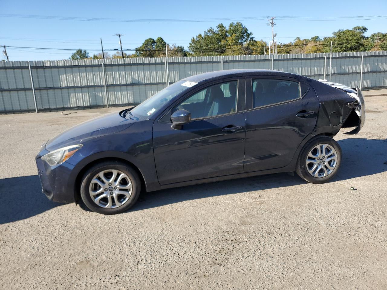 TOYOTA YARIS IA 2018