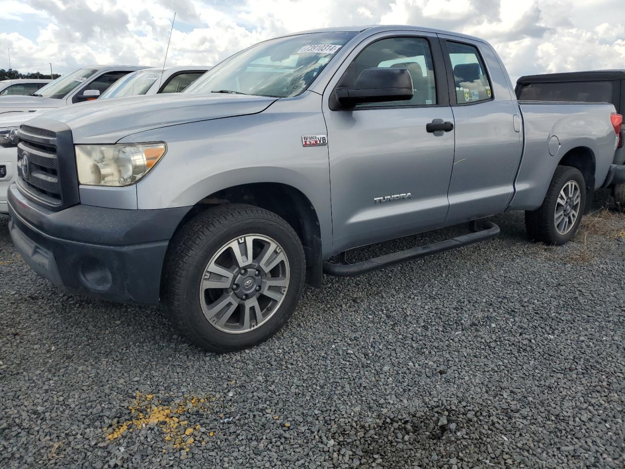 TOYOTA TUNDRA DOU 2010