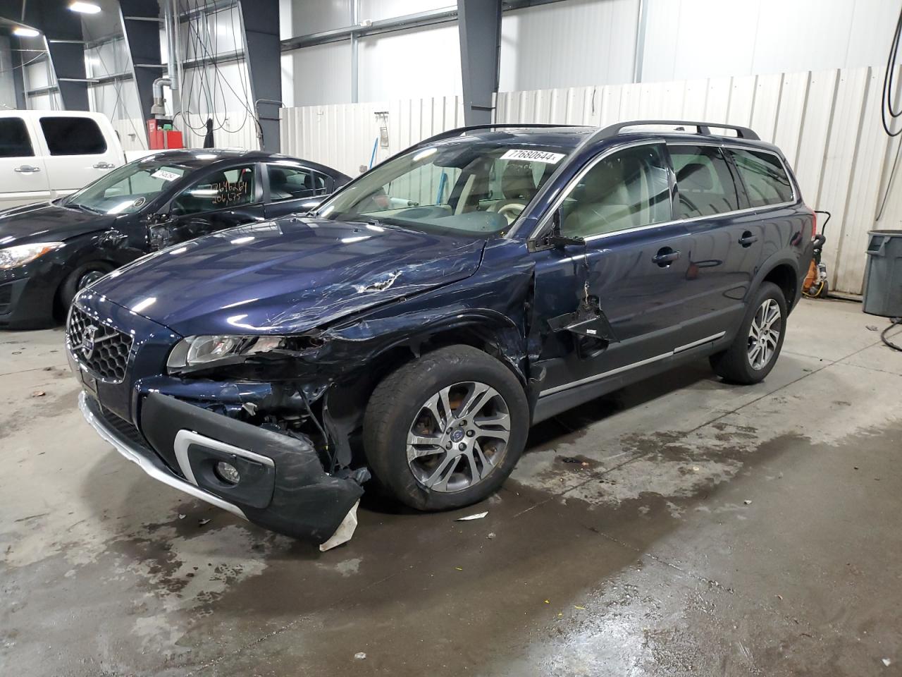 VOLVO XC70 3.2 2014