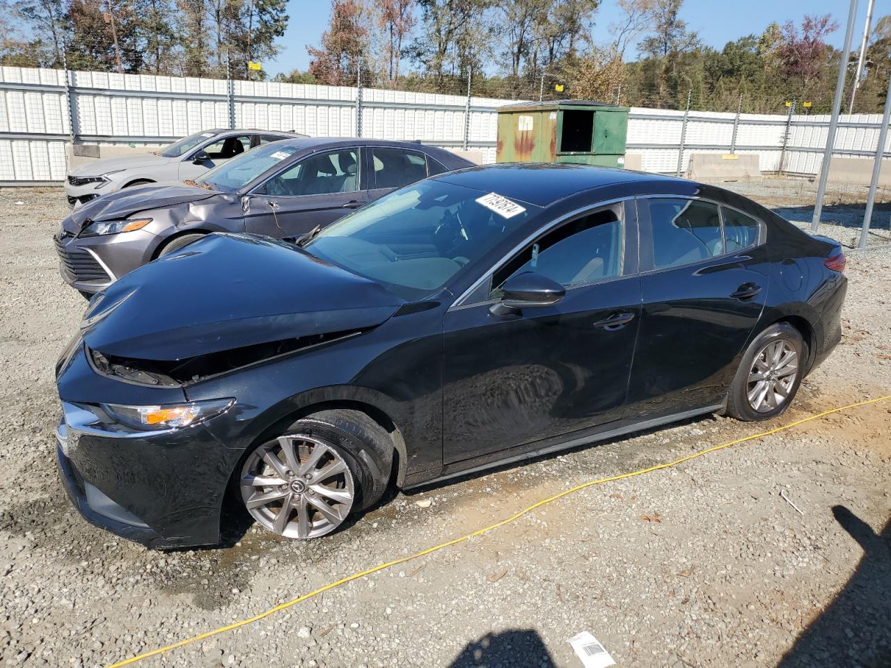 MAZDA 3 2021
