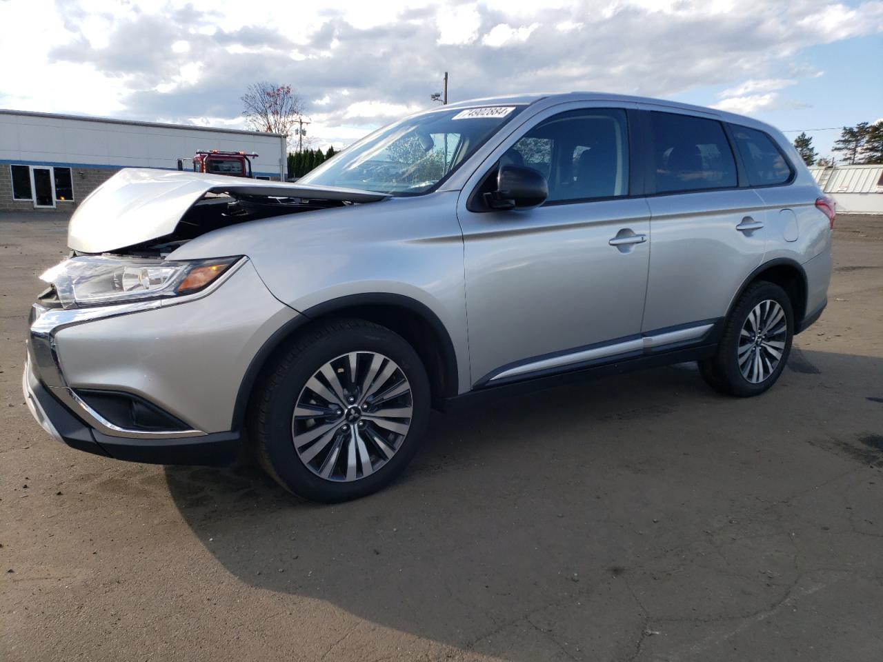 MITSUBISHI OUTLANDER 2020