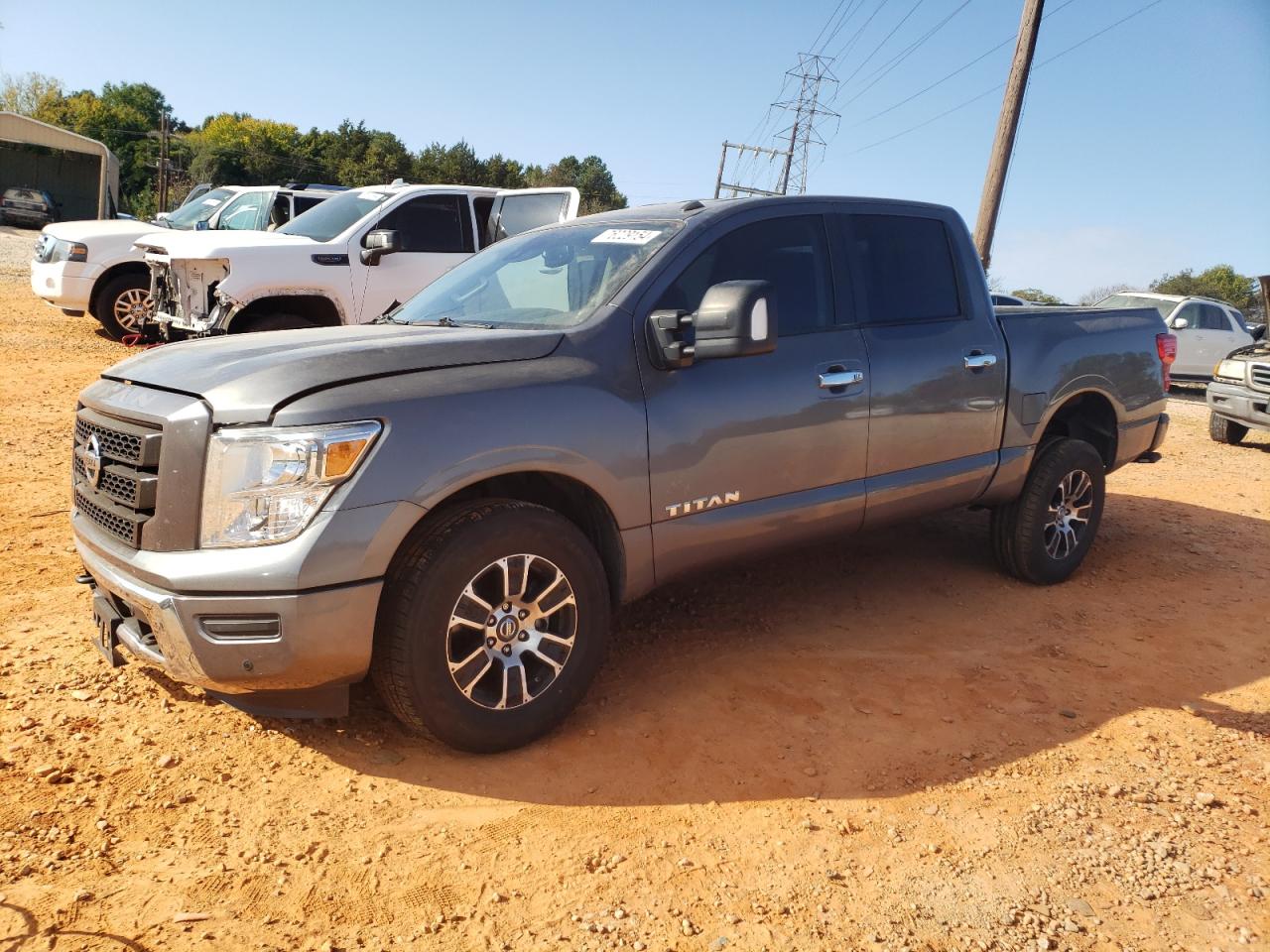 NISSAN TITAN SV 2021