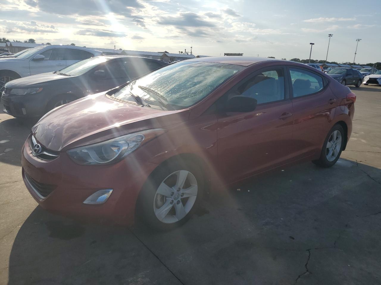 HYUNDAI ELANTRA GL 2013