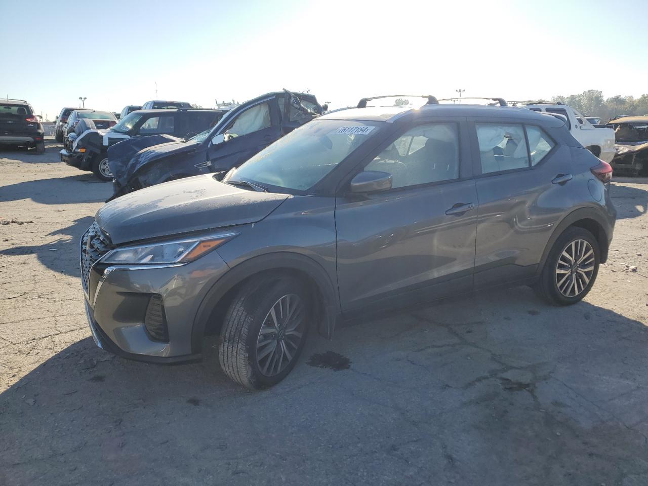 NISSAN KICKS SV 2023
