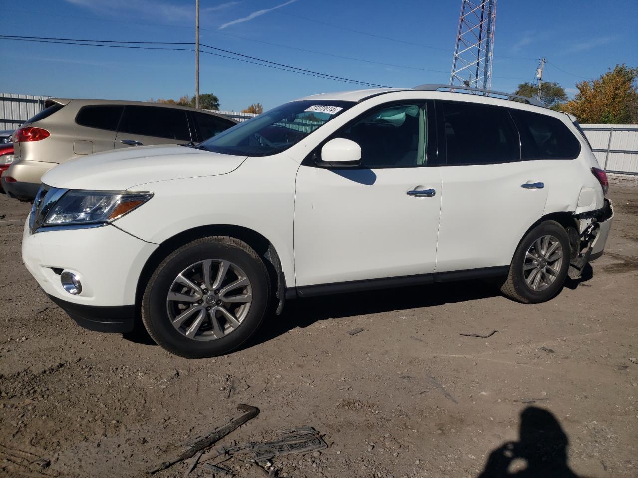NISSAN PATHFINDER 2016