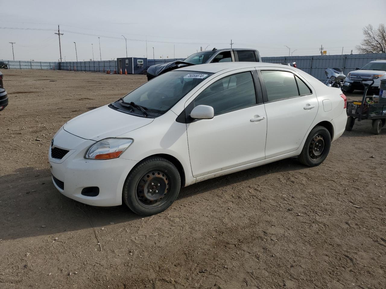 TOYOTA YARIS 2011